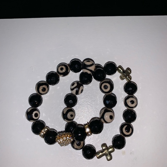 Black and gold bracelet - Picture 1 of 1
